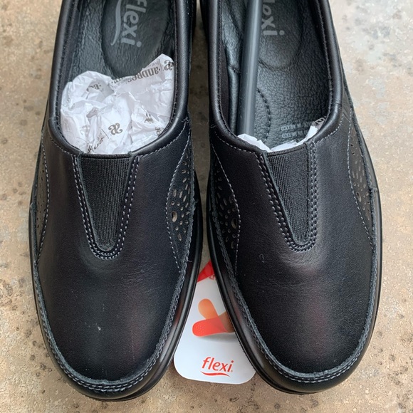 Woman's Flexi shoes - Picture 2 of 6